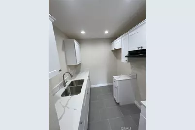 865 W 48th Street, San Bernardino, CA 92407 - Photo 5
