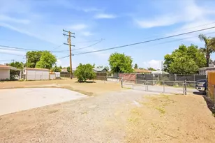 548 W Montrose, Hemet, CA 92543 - Photo 33