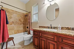9609 Equestrian Dr, Riverside, CA 92503 - Photo 21