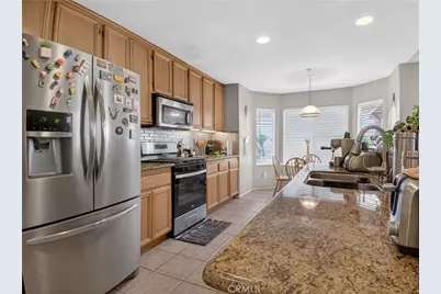 15370 Twinberry Court, Fontana, CA 92336 - Photo 11