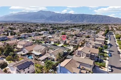 15370 Twinberry Court, Fontana, CA 92336 - Photo 41
