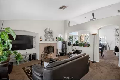 15370 Twinberry Court, Fontana, CA 92336 - Photo 17