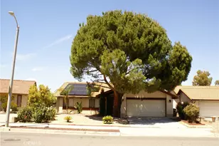 2250 Redwood Dr, Hemet, CA 92545 - Photo 1