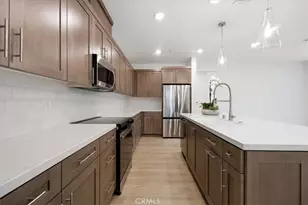 23708 Wilcox Dr, Newhall, CA 91321 - Photo 9