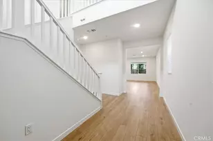 23708 Wilcox Dr, Newhall, CA 91321 - Photo 5