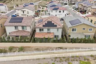 23708 Wilcox Dr, Newhall, CA 91321 - Photo 29