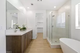 23708 Wilcox Dr, Newhall, CA 91321 - Photo 17