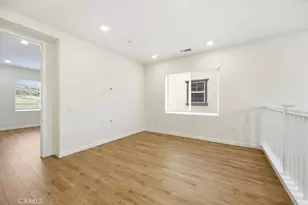 23708 Wilcox Dr, Newhall, CA 91321 - Photo 19