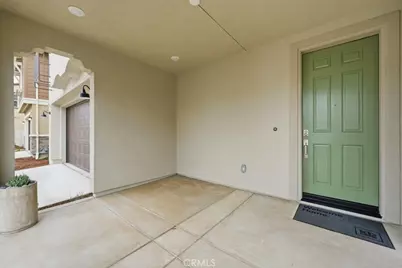 23708 Wilcox Drive, Newhall, CA 91321 - Photo 5