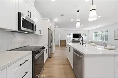 23712 Wilcox Drive, Newhall, CA 91321 - Photo 11