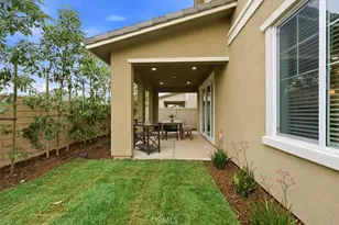 23712 Wilcox Dr, Newhall, CA 91321 - Photo 29