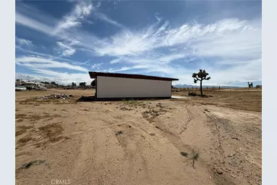 11551 Cactus, Phelan, CA 92371 - Photo 7