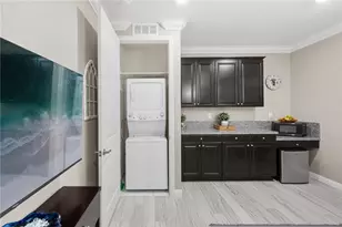 7022 Housatonic Ct, Jurupa Valley, CA 91752 - Photo 37