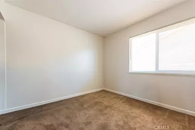 6732 San Joaquin, Riverside, CA 92503 - Photo 11
