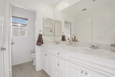 10427 Peregrine Place, Moreno Valley, CA 92557 - Photo 19