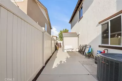 10427 Peregrine Place, Moreno Valley, CA 92557 - Photo 31