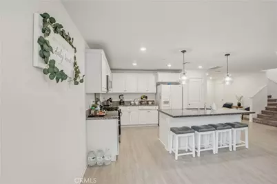 10427 Peregrine Place, Moreno Valley, CA 92557 - Photo 5