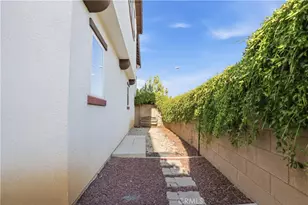 10427 Peregrine Pl, Moreno Valley, CA 92557 - Photo 29