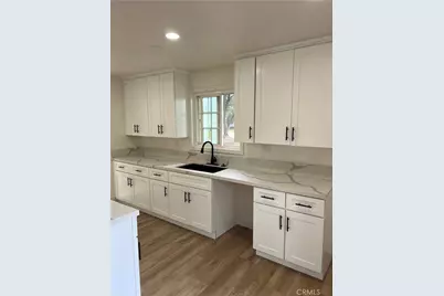 4060 Harrison, Riverside, CA 92503 - Photo 7
