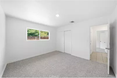 14732 Whittram, Fontana, CA 92335 - Photo 17