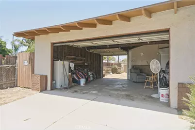 14732 Whittram, Fontana, CA 92335 - Photo 27
