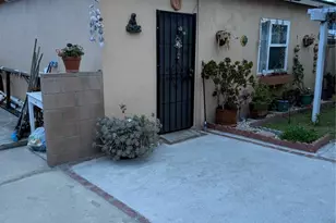 444 W Buckthorn, Inglewood, CA 90301 - Photo 9