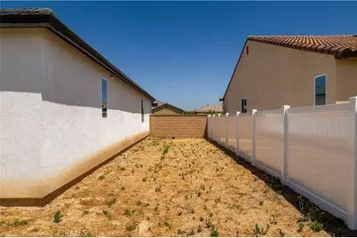 345 Charlton Street, Perris, CA 92570 - Photo 23