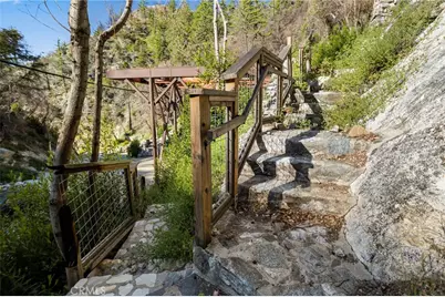 6653 Bear Canyon Drive, Mount Baldy, CA 91759 - Photo 17