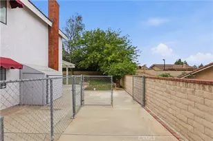 1272 Via Vista, Riverside, CA 92506 - Photo 43