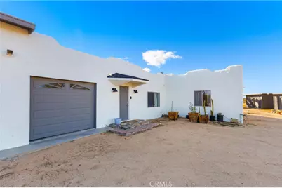 60611 Birdie Ln, Landers, CA 92285 - Photo 5