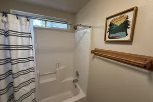 33159 Holcomb Creek, Green Valley Lake, CA 92341 - Photo 29