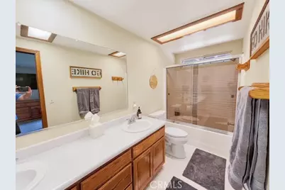 33159 Holcomb Creek, Green Valley Lake, CA 92341 - Photo 9