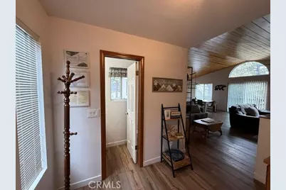 33159 Holcomb Creek, Green Valley Lake, CA 92341 - Photo 13
