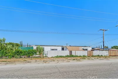 45265 Cash, Hemet, CA 92544 - Photo 5