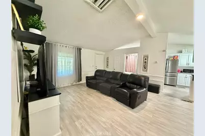 22020 Nisqually Road #49, Apple Valley, CA 92308 - Photo 3