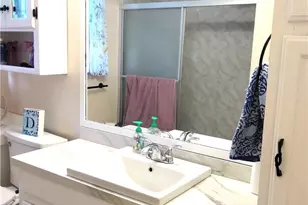 8258 Madrona Dr, Fontana, CA 92335 - Photo 11