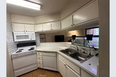 10655 Lemon Avenue #2709, Rancho Cucamonga, CA 91737 - Photo 5