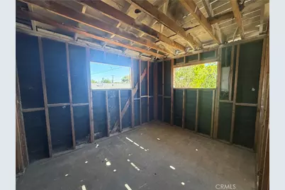 15107 Prado Court, Victorville, CA 92395 - Photo 7