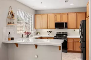 5832 Pine Valley, Fontana, CA 92336 - Photo 17