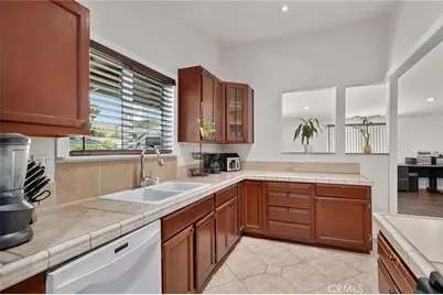 19042 E Center, Orange, CA 92869 - Photo 11