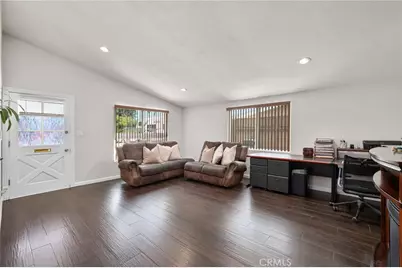 19042 E Center, Orange, CA 92869 - Photo 5