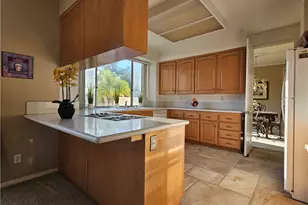 1050 Ginger Cir, Corona, CA 92879 - Photo 5