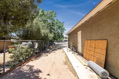 18936 Rocksprings, Hesperia, CA 92345 - Photo 27