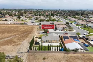 2294 N Smoketree Ave, Rialto, CA 92377 - Photo 17