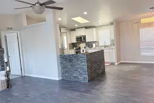 1855 Riverside, Ontario, CA 91761 - Photo 7