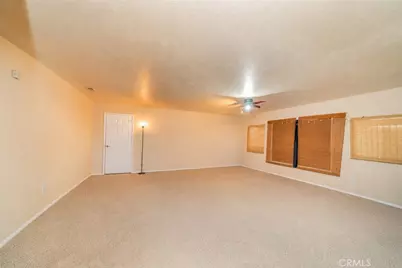 12274 Mountain, Pinon Hills, CA 92372 - Photo 15