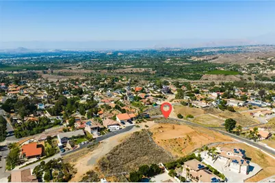 16527 Canyon Ridge Drive, Riverside, CA 92503 - Photo 7