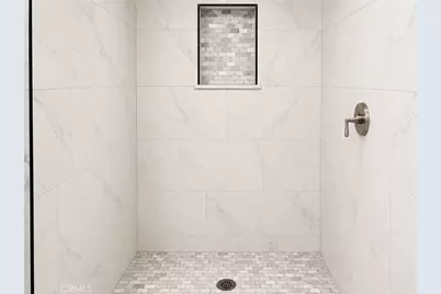 160 S Eucalyptus Avenue #111, Rialto, CA 92376 - Photo 11
