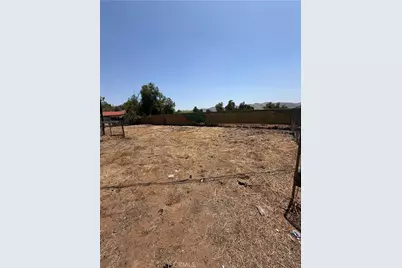 18373 Avenue D, Perris, CA 92570 - Photo 29