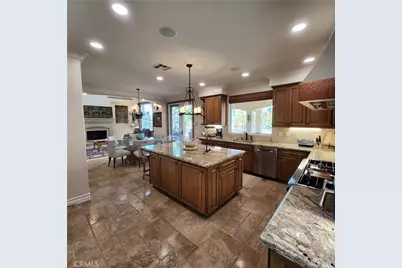30295 Little Harbor Drive, Canyon Lake, CA 92587 - Photo 7